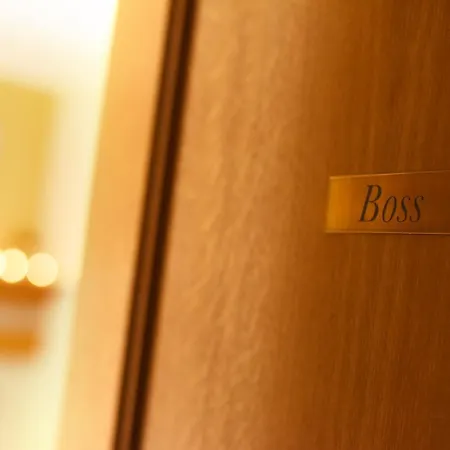 Boss Apartment